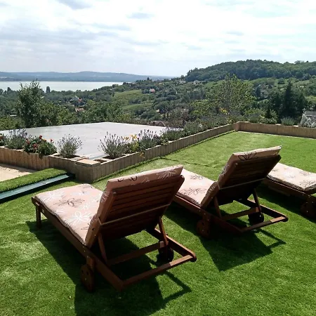 Ferenc Vendeghaz Guest house Tihany