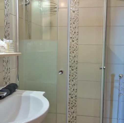 Πανσιόν Ferenc Vendeghaz 4*